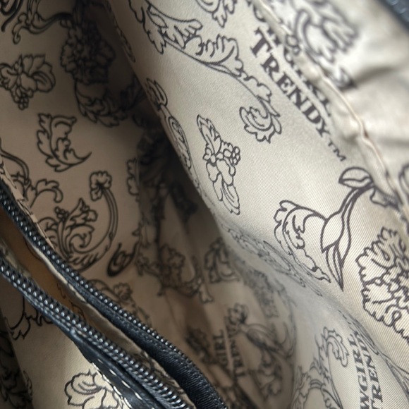 Leather Cowgirl Trendy Gorgeous shoulder Bag - Picture 3 of 5